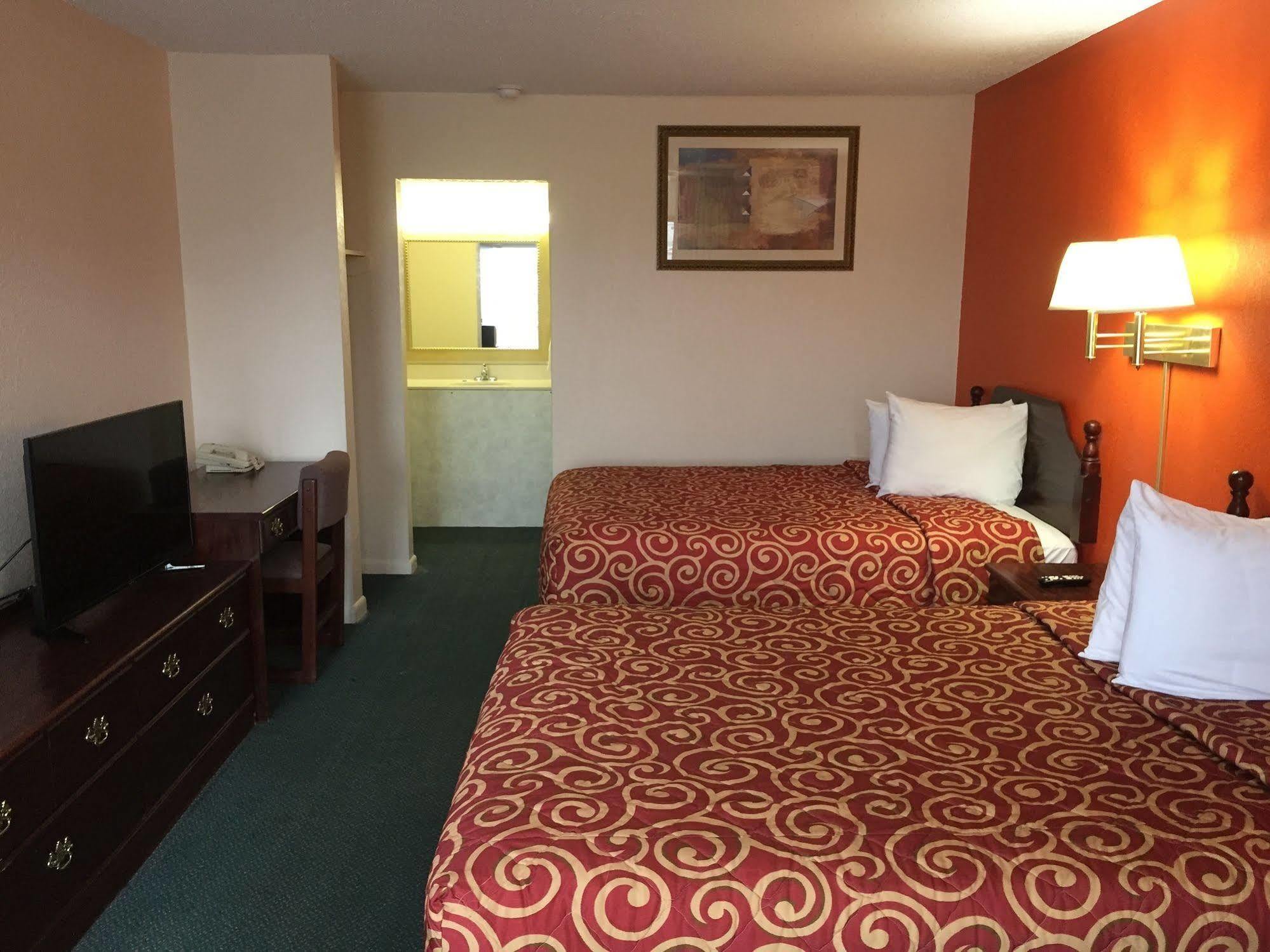 Economy Inn St. James ภายนอก รูปภาพ